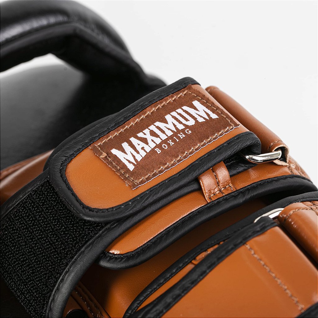 Aparador de Chute e Soco Thai Pad Muay Thai Marrom e Preto - Par