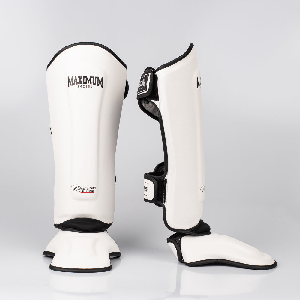 Kit Muay Thai Luva Classic Iniciante e Caneleira White