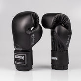 Luva de Boxe e Muay Thai Maximum Classic Black Power Face