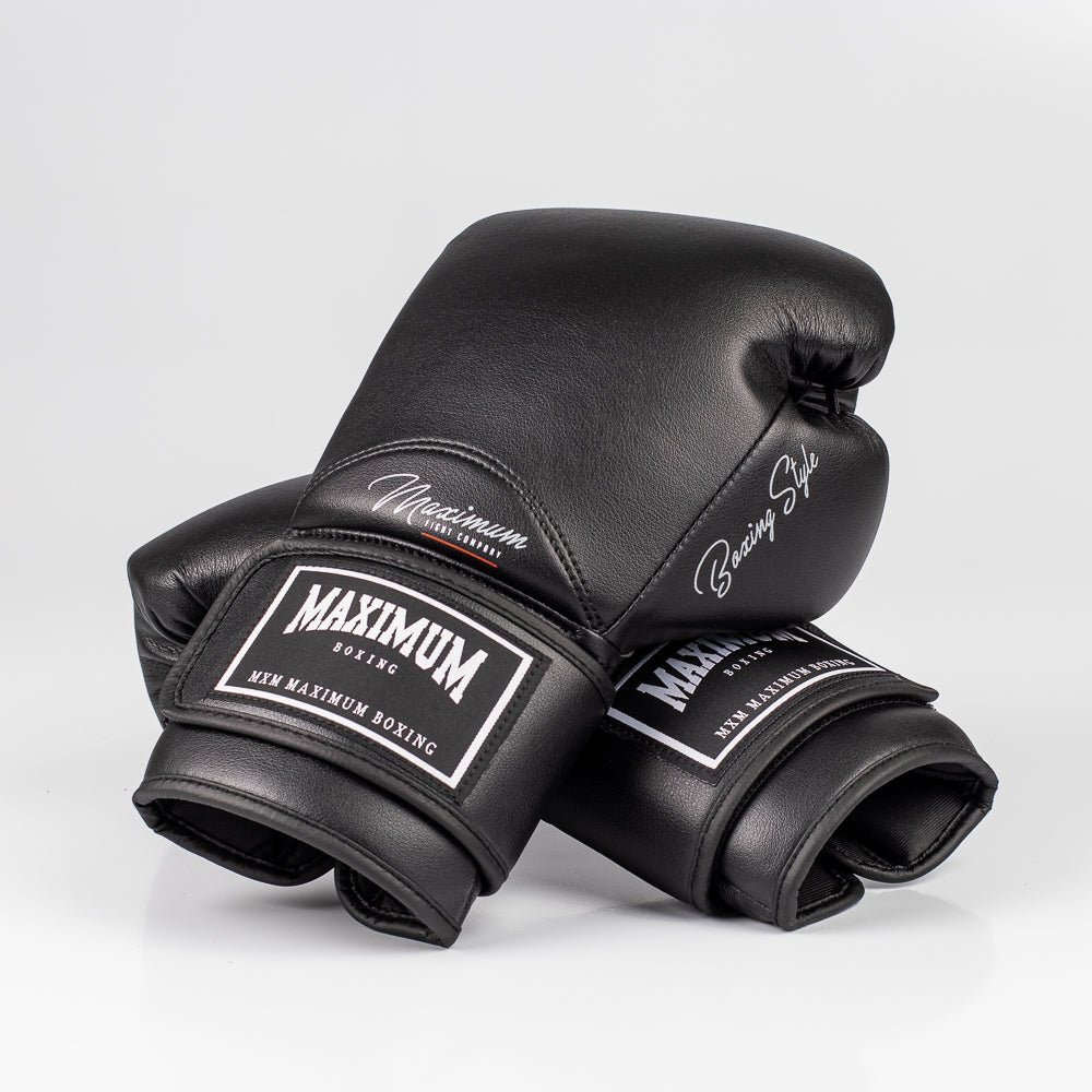 Kit Muay Thai Black Luva de Boxe  e Caneleira de Muay Thai