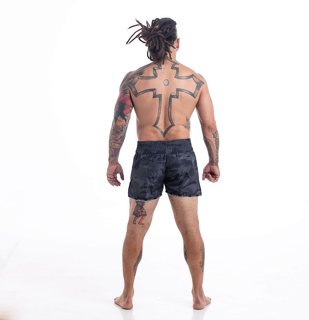Shorts de Muay Thai Maximum Camuflado Preto