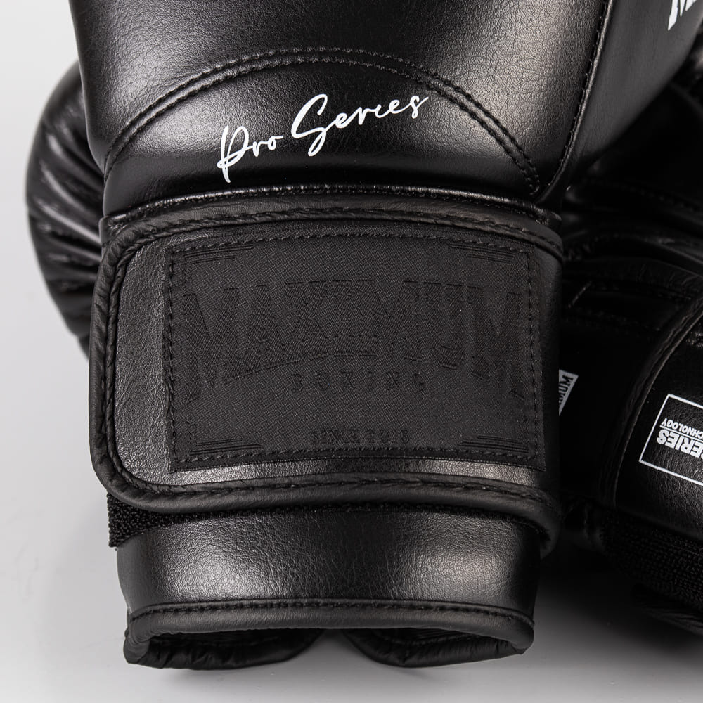 Luva de Boxe e Muay Thai Maximum Pro Series - Preta