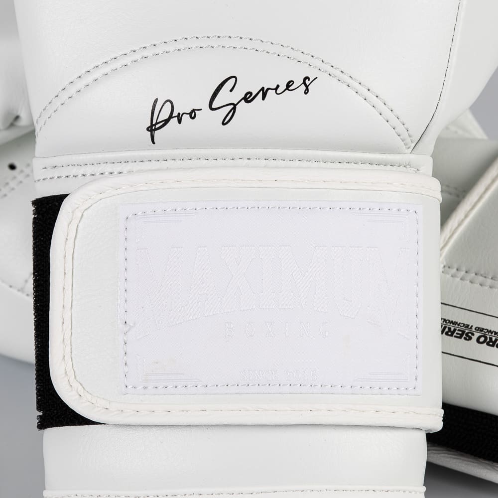 Luva de Boxe e Muay Thai Maximum Pro Series - Branca