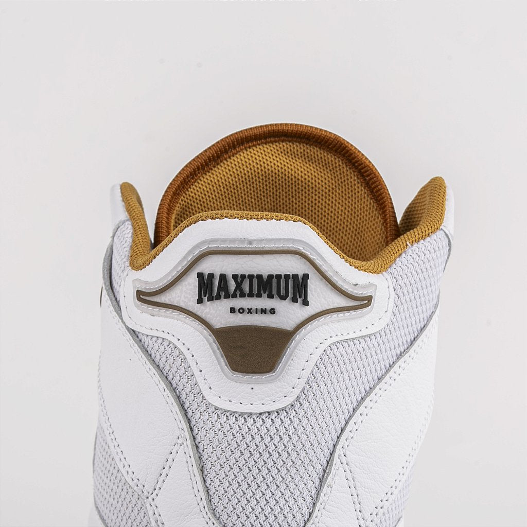 Sapatilha de Boxe Branco e Dourado Cano Alto - Par